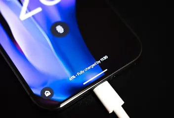 Limite de charge : pourquoi l’iPhone l’utilise et comment cela vous aide