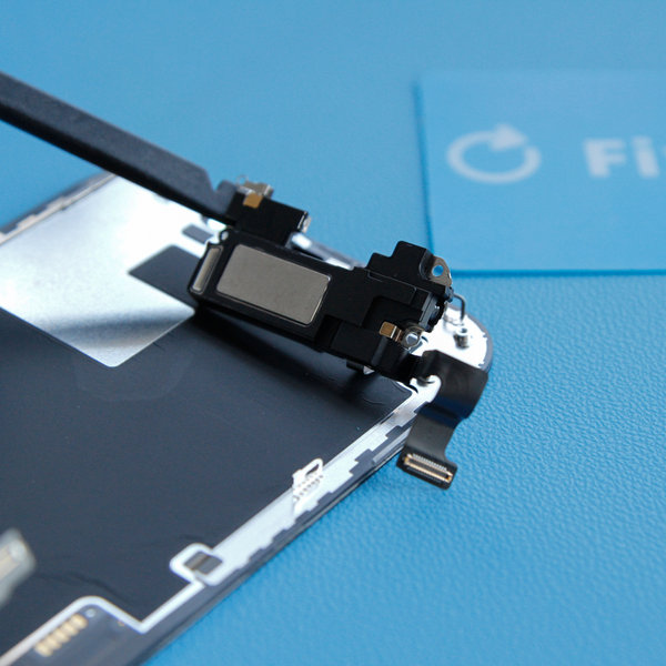 Retournez l’ensemble haut-parleur