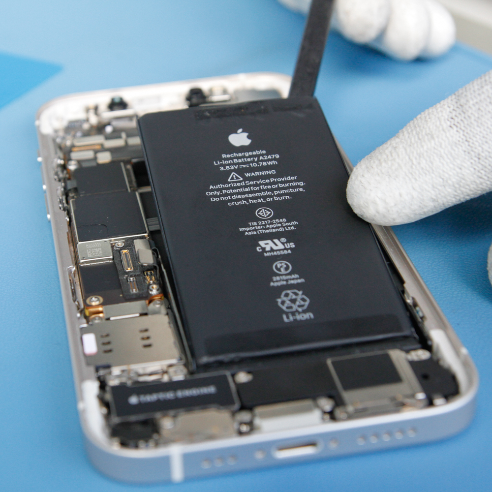 Remplacement de la batterie de l'iPhone 12